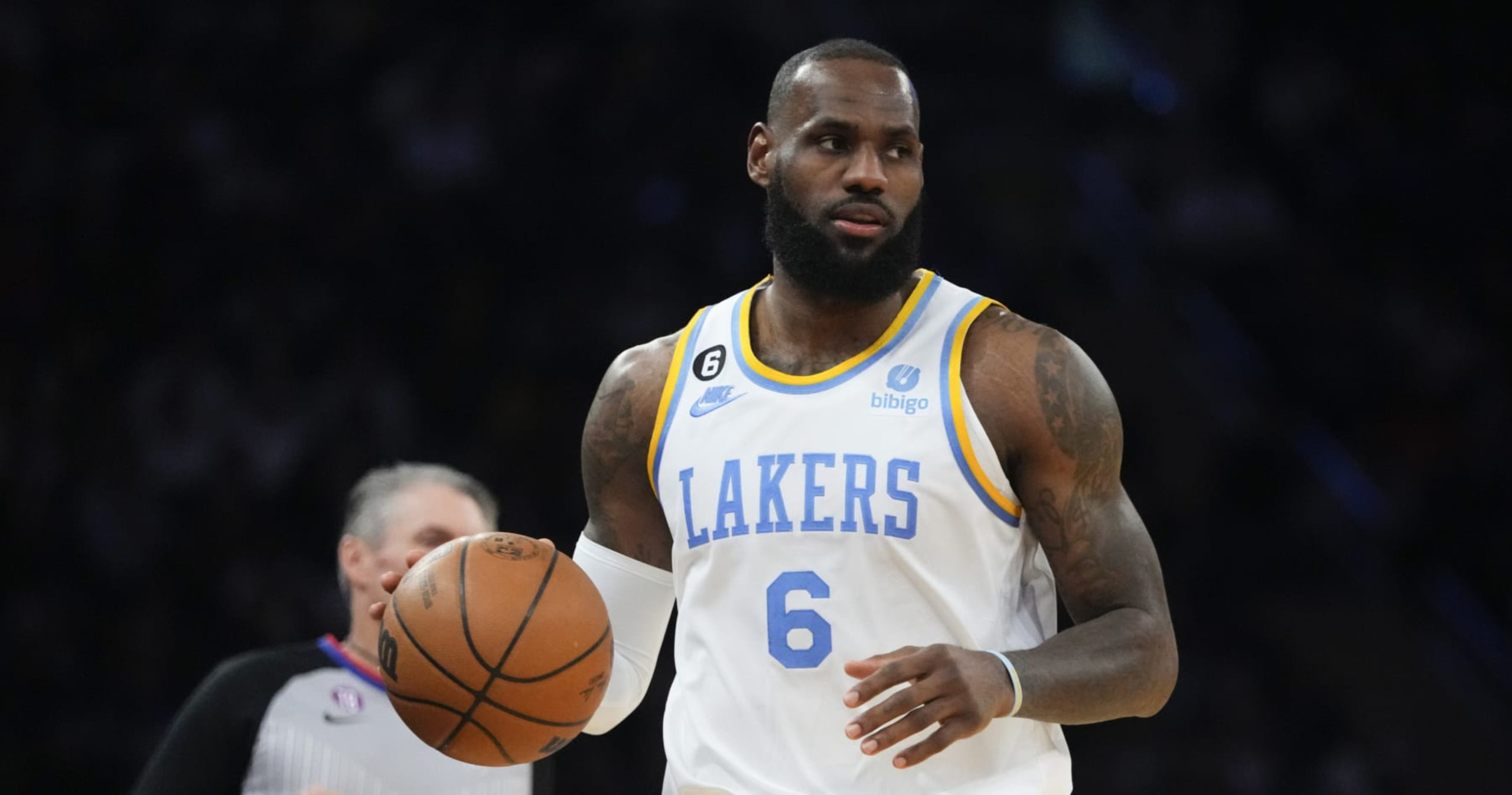 The Lakers vs. Pelicans moved early Saturday as LeBron James pursued an NBA scoring record.News, scores, highlights, stats, rumors