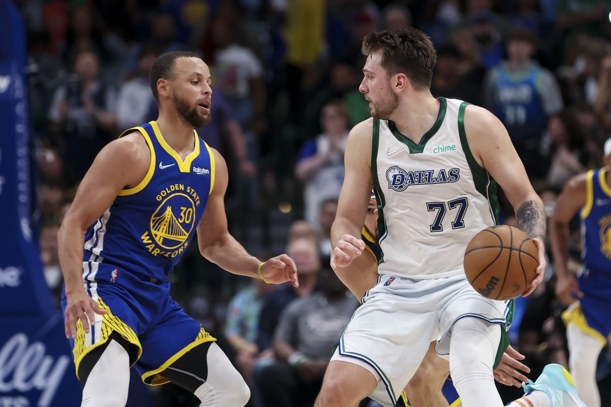 Homecoming Heroes or Road Woes? Warriors Host Mavericks in Playoff Push