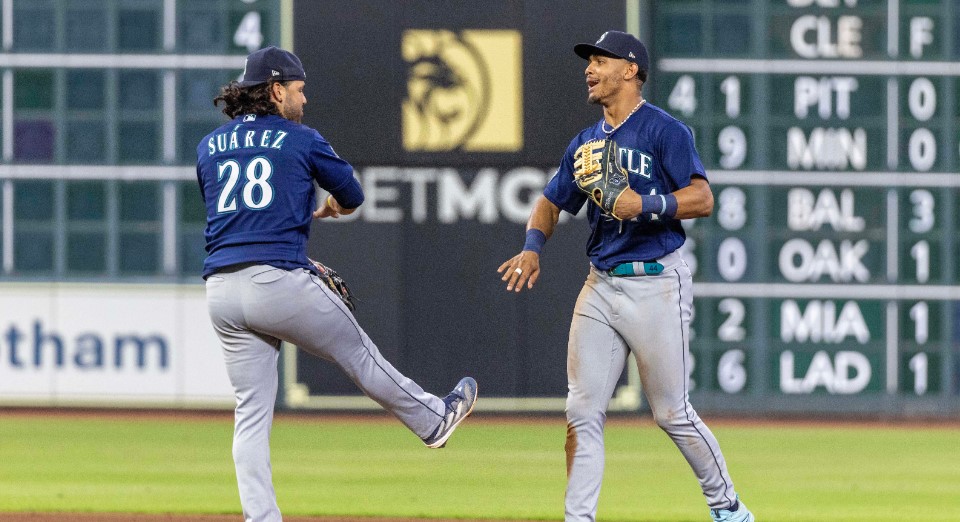 Blue Jays Look to Revive Offense Against Red-Hot Mariners in High-Scoring Clash