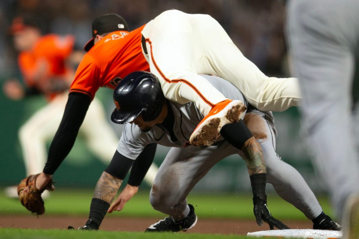 Streaking Giants Host Struggling Tigers: Can Detroit Spoil the Party?