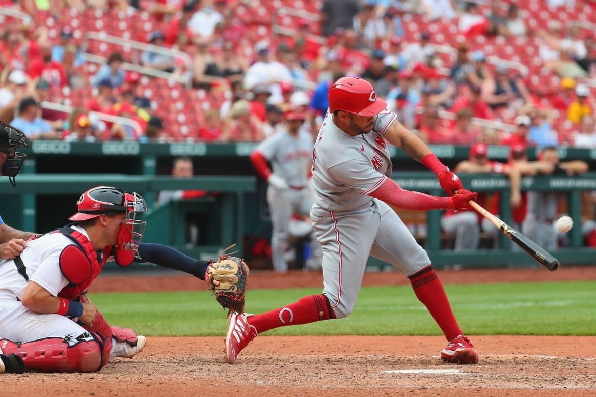 NL Central Clash: Cardinals Seek Redemption Against Resurgent Reds