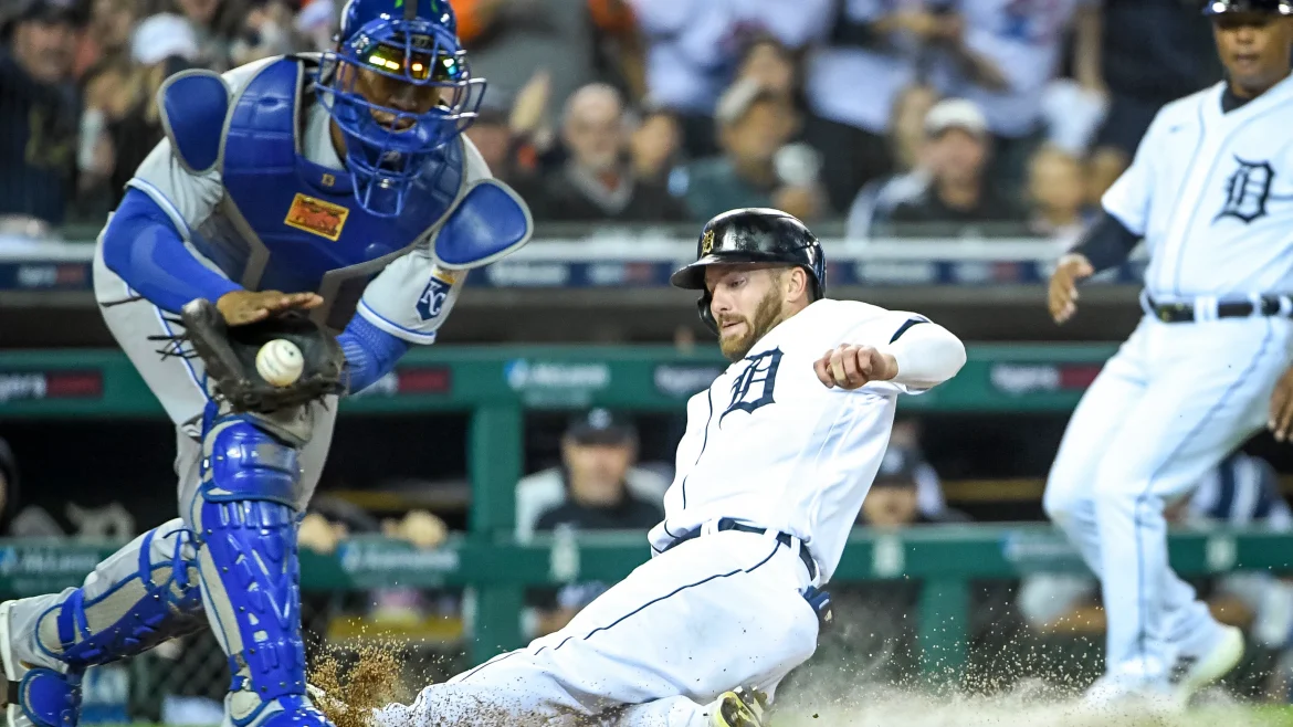 Clash at Comerica Park: Royals and Tigers Face Off in Pivotal Series Opener