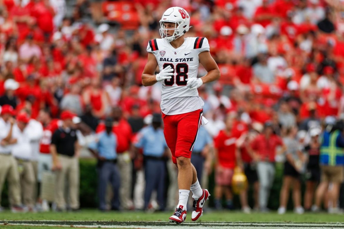 Underdogs Unite: A Thrilling Encounter Between Ball State and Kent State