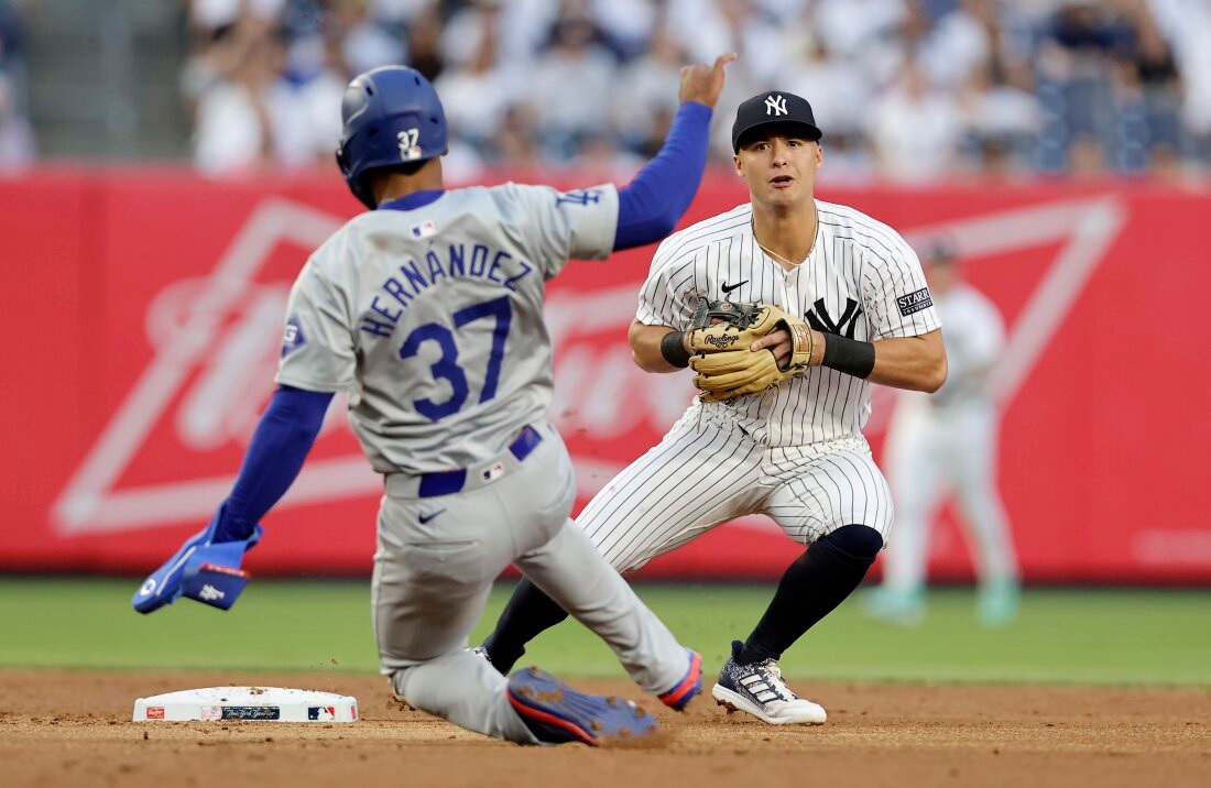 Home Run Hopes: Yankees Fight Back in Game 3!