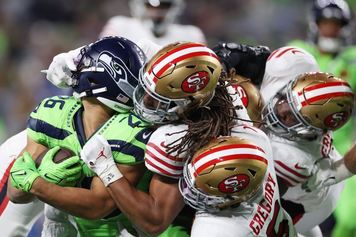 NFC West Rivals Collide: San Francisco 49ers Take on Seattle Seahawks!