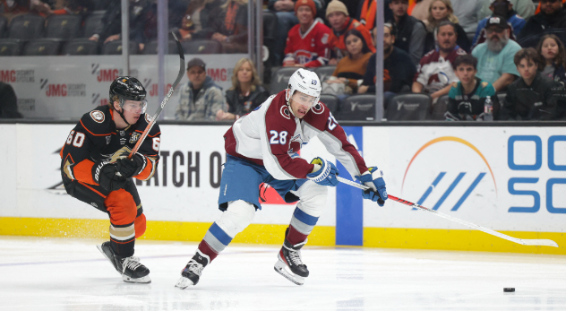 Offensive Firepower vs. Defensive Struggles: Ducks and Avalanche Face Off