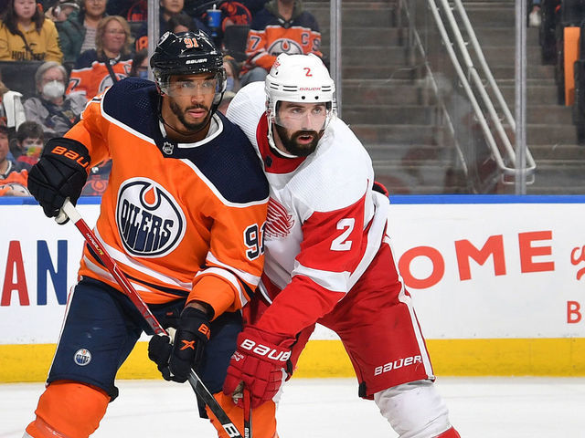 Buckle Up: Oilers and Red Wings Set for a Firework-Filled Game