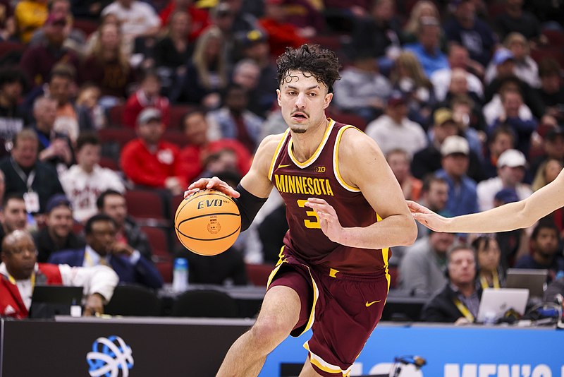 Ohio State’s Scoring Surge Faces Minnesota’s Defensive Resolve in a Battle for Big Ten Bragging Rights