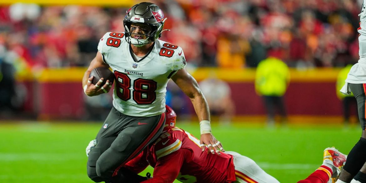 Survival of the Fittest: Defenses Take Center Stage as 49ers Meet Buccaneers