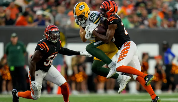 AI Models Unanimous: Why Green Bay Should Dominate at Lambeau