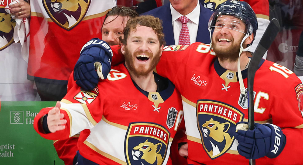 Florida Panthers Begin Title Defense Against the Chicago Blackhawks — What to Expect