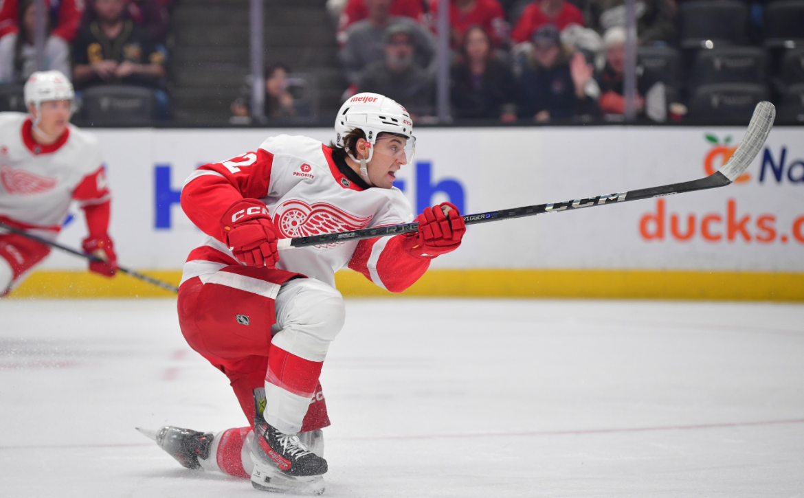 NHL Game Breakdown: Rangers’ Road Success Meets Red Wings’ Home Dominance
