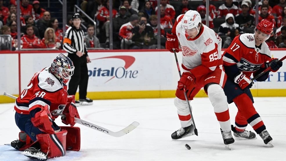Hockey Night in Motown: Red Wings and Capitals Clash in Critical Back-to-Back