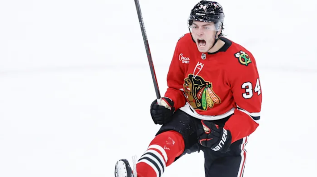 Blues vs. Blackhawks: A Central Division Clash You Won’t Want to Miss