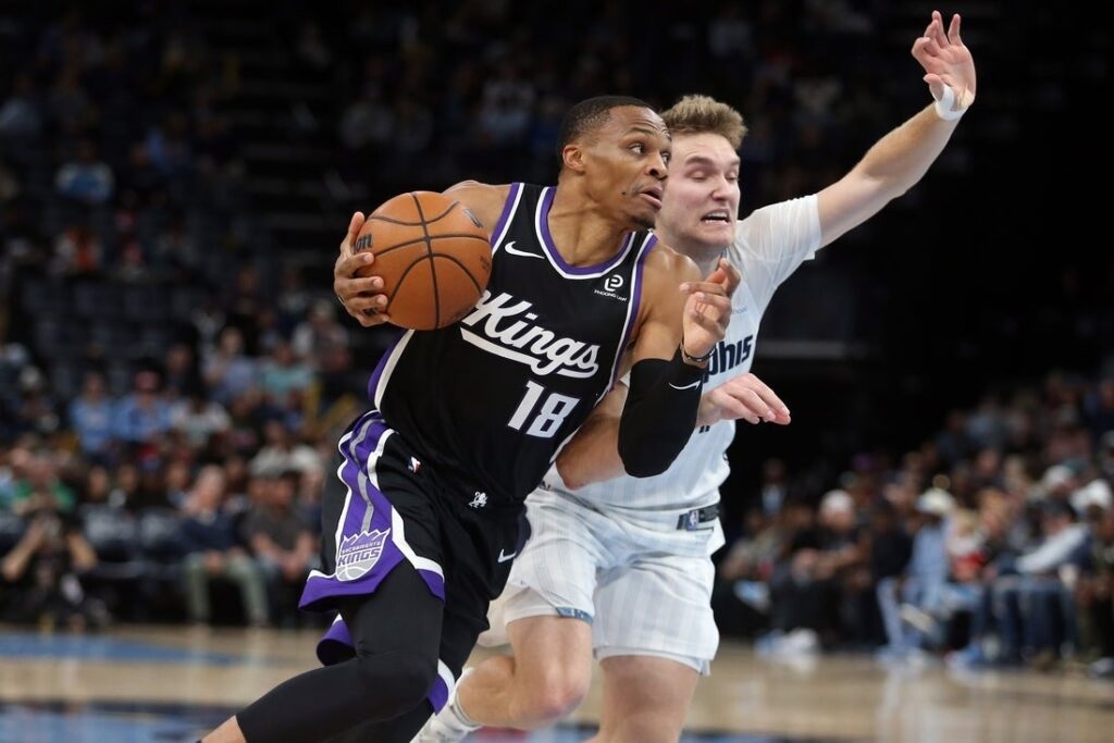 Battle of the Basement: Two Teams Searching for Identity in a Chaotic February.