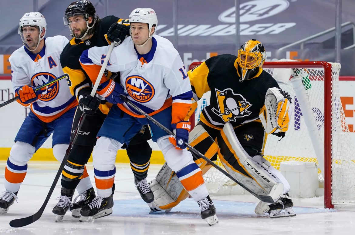 A Metropolitan Clash at UBS: Penguins and Islanders Face Off with High Stakes
