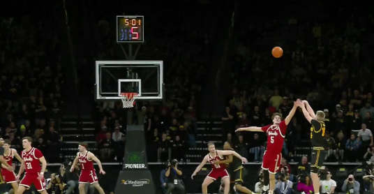 Unpacking the Hawkeyes-Cornhuskers Showdown in Lincoln
