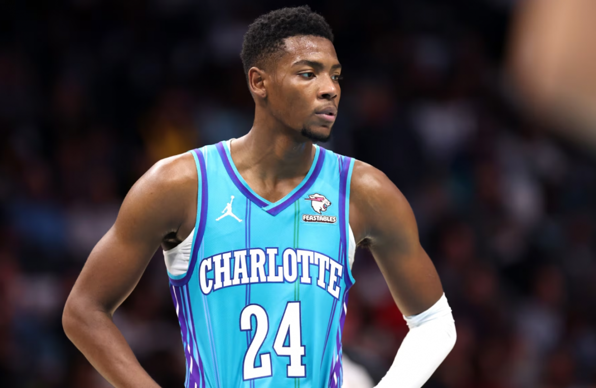 Hornets Home Rest Powers Clear Edge Over Kings Short Frontcourt on Road Opener