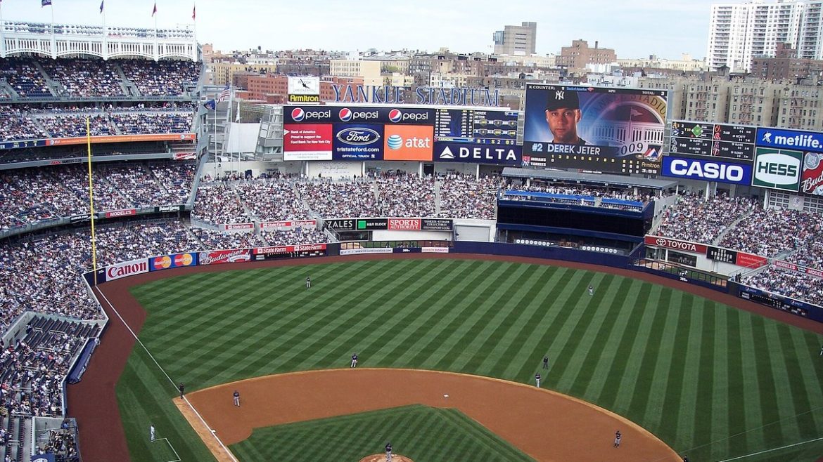Connelly Early’s Pitch Mix Draws MLB Attention as Breakdown Highlights What Makes the Lefty Interesting
