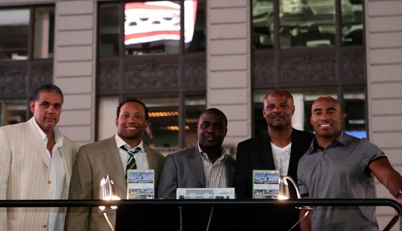 Marshall Faulk’s NFL Award History Still Stands 25 Years Later