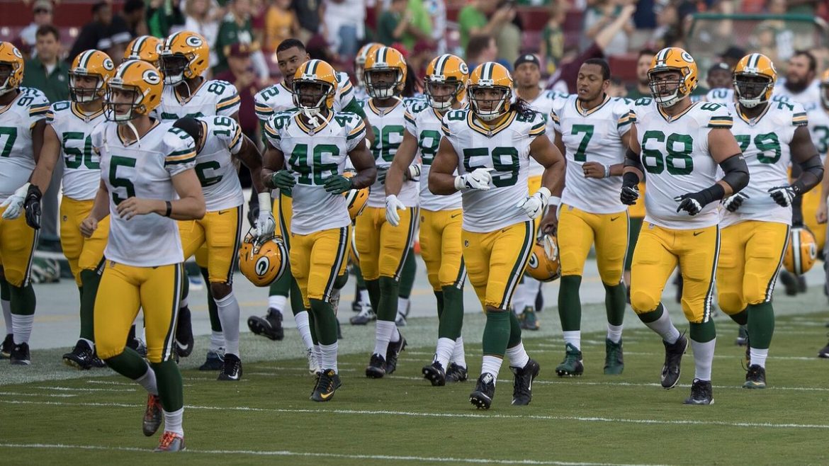 Packers Host NFL Flag Football Teams in Titletown Regional Showcase