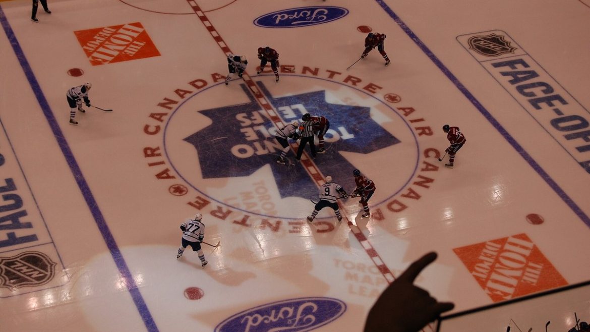 Toronto and Vegas Hire New Coaches as NHL Offseason Opens With First Trades