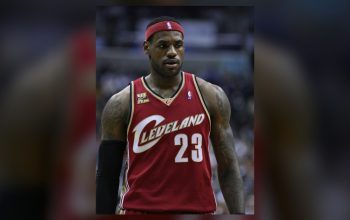 Warriors Trade Chatter Centers on LeBron James, Anthony Davis as NBA Offseason Opens
