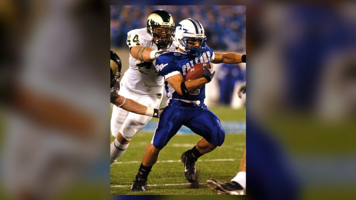 Legendary College Football Running Back Dies on Fourth of July, Leaving Lasting NCAA Legacy