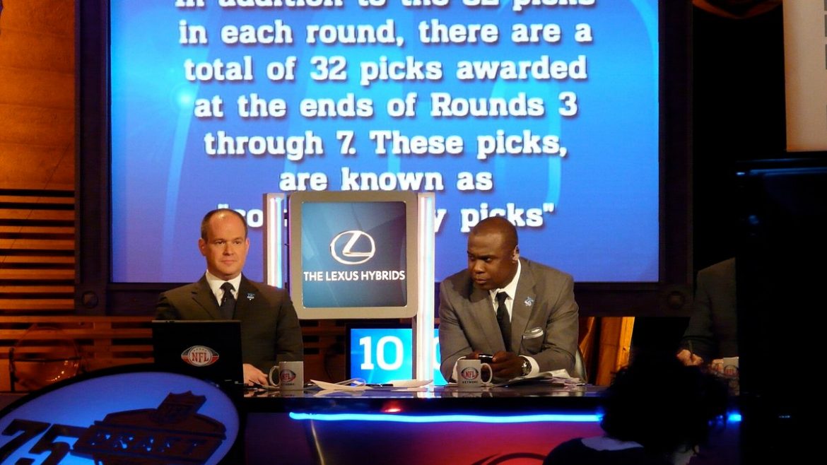 Steelers’ NFL Network Mock Draft Picks Put Team Needs Back in Focus