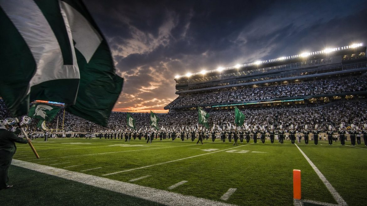 College Football Top 25: CBS Sports Weighs Concerns and Optimism for 2026 Contenders