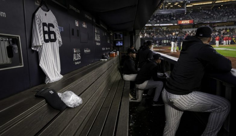 Aaron Judge Left Off Yankees Wild Card Roster With Calf Strain